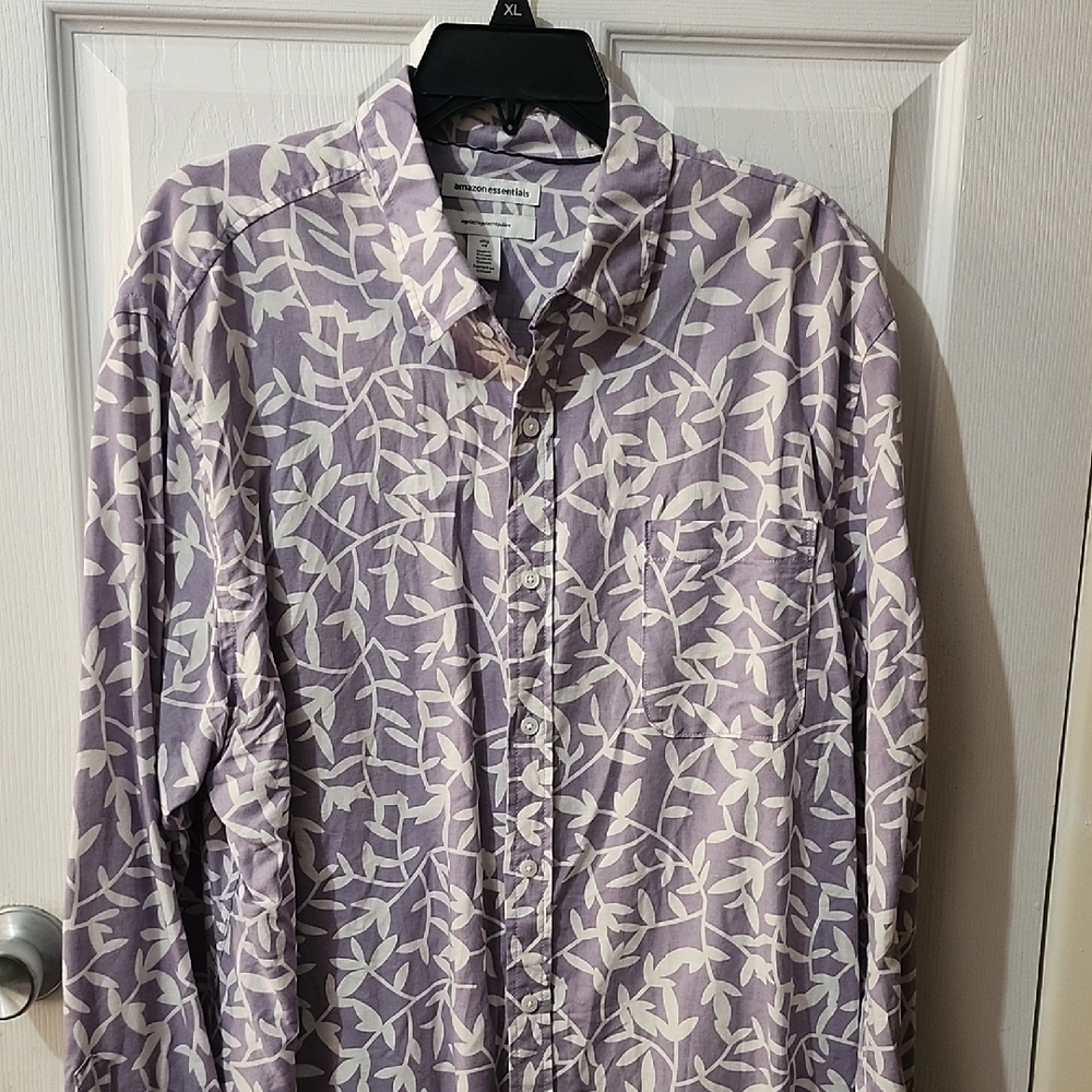 Banana Republic Lavender Leaf Pattern Shirt